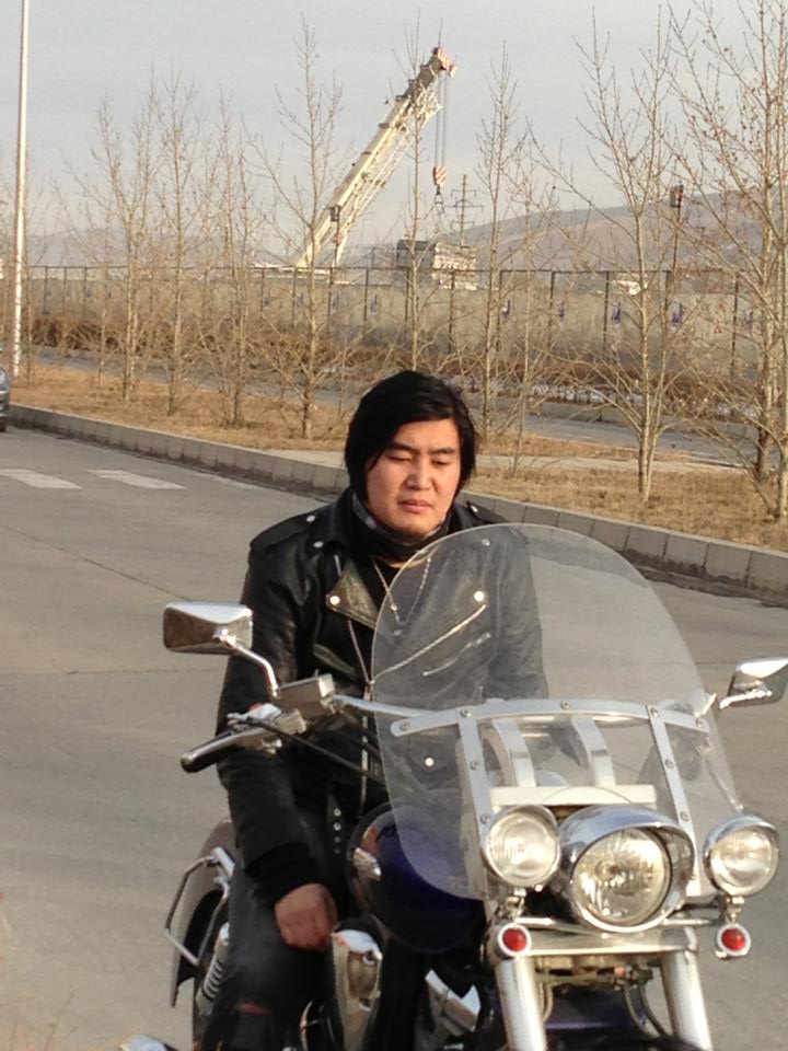 Рок дуучин Б.Мөнх-Эрдэнийн шинэ клип гарлаа